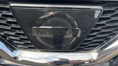 Nissan Qashqai 1.2 DiG-T N-Connecta 5dr Petrol Hatchback
